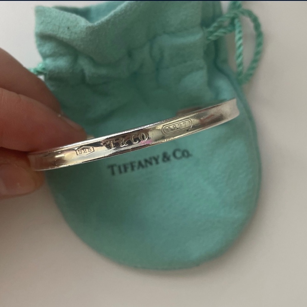 Beautiful tiffany and co silver cuff bracelet